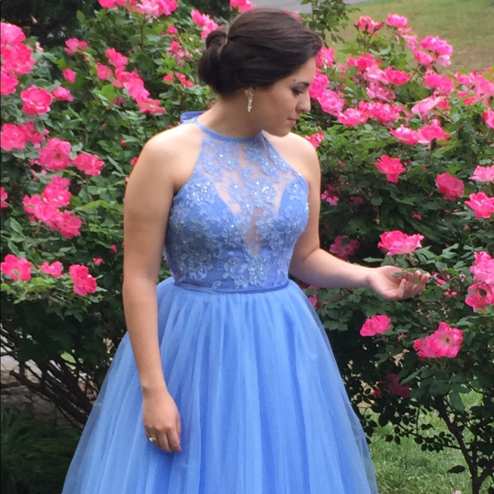 Beautiful Cinderella-like Prom Gown